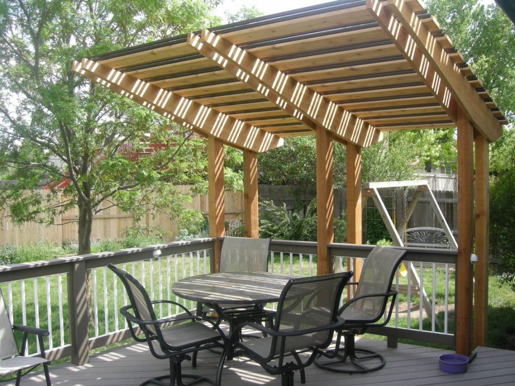 Custom Decks Custom Wood Pergola Cantelivers Modern Look Metal Accents Arvada Colorado