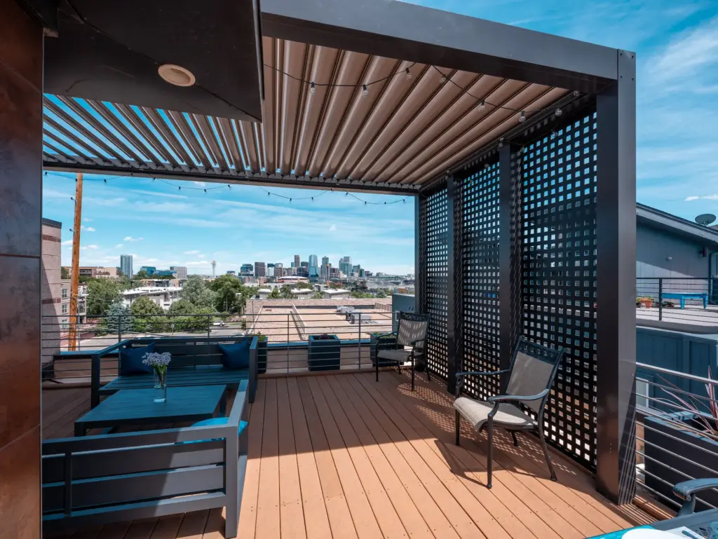 Benefits Of Professional Louvered Pergola Builder Services